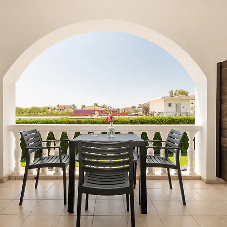 Alterego Apartmán Laganas