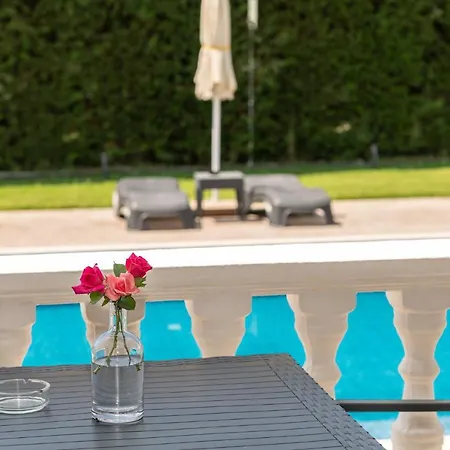 Alterego * לגאנאס